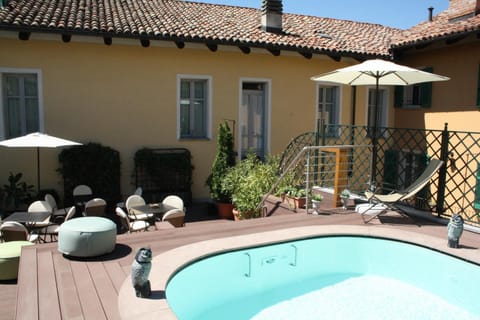 Balcony/Terrace, Pool view, Swimming pool, Swimming pool