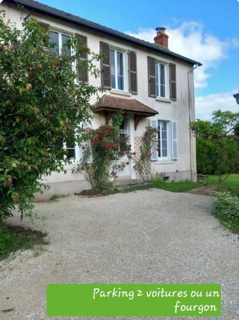 Gite de Chassigny House in Bourgogne-Franche-Comté