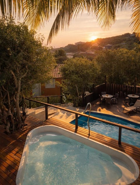 Property building, Bird's eye view, View (from property/room), City view, Landmark view, Swimming pool