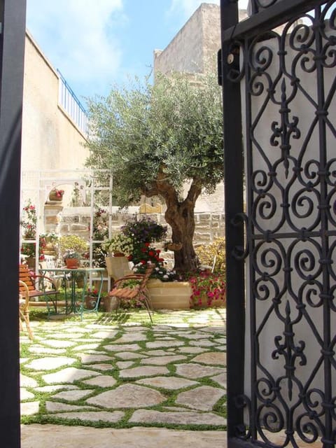 Inner courtyard view