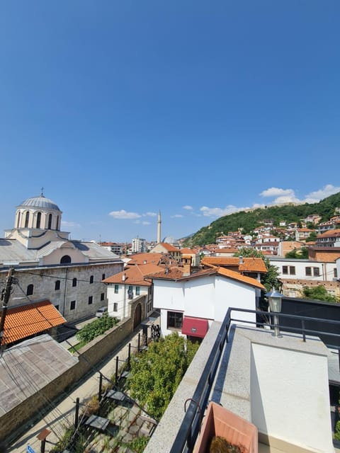 Day, Natural landscape, Balcony/Terrace, City view, Mountain view