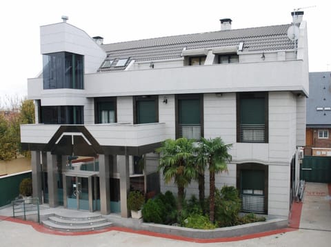 Property building, Facade/entrance
