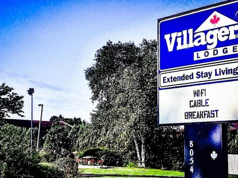 Property building, Property logo or sign, View (from property/room), Logo/Certificate/Sign