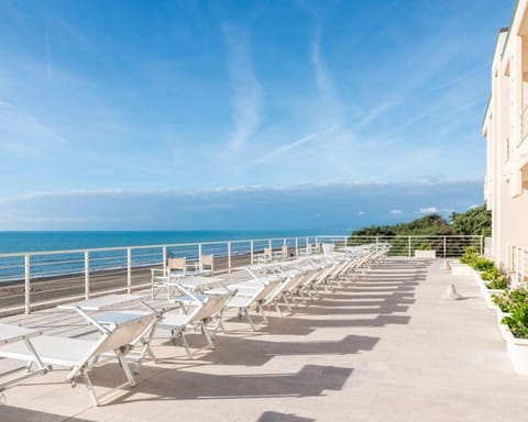 Balcony/Terrace, Sea view, sunbed