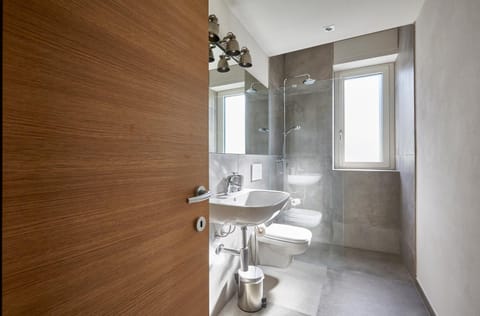 Shower, Toilet, Bathroom, bidet