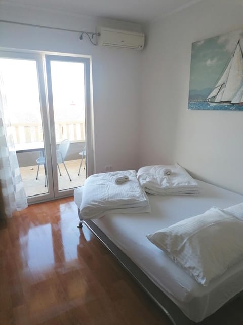 Apartments Dinko Apartment in Split-Dalmatia County