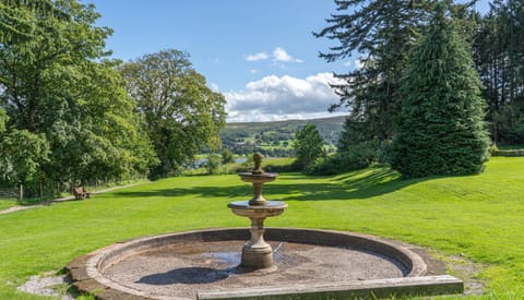 Waterfoot Park Campground/ 
RV Resort in England