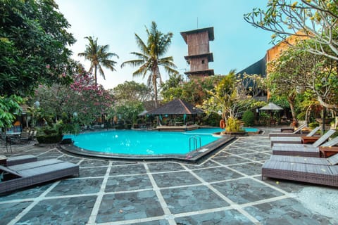 Pool view, Swimming pool