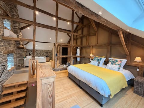 Paddock Lodge - Suites Wellness & Chambres d'hôtes Bed and Breakfast in Wallonia, Belgium