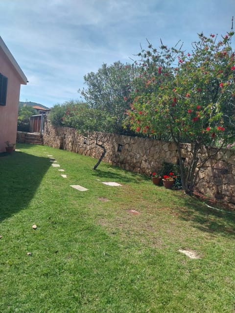 villetta Ciprea House in Pittulongu