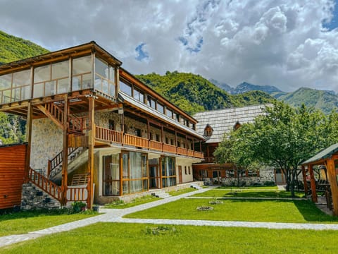 Logu i Harushave Farm Stay in Montenegro