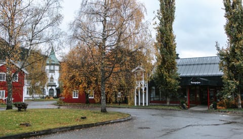Property building, Lobby or reception
