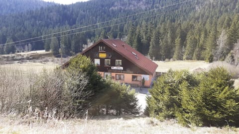 Property building, Mountain view