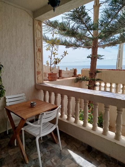 Patio, Natural landscape, View (from property/room), Balcony/Terrace, Sea view, sunbed