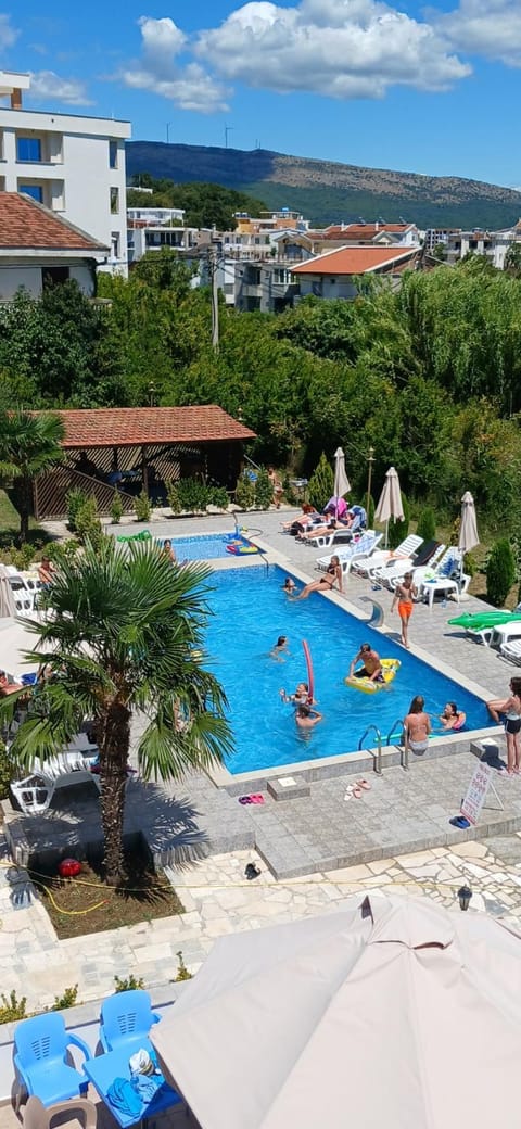 Guest House Green Garden Bed and Breakfast in Ulcinj Municipality