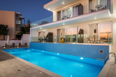 Property building, Floor plan, Pool view