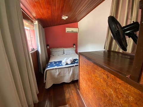 Bed, Bedroom, towels, air conditioner