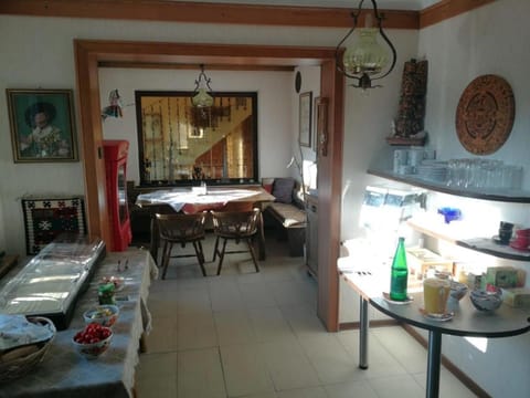 Food and drinks, Breakfast