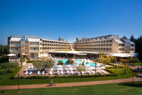 Property building, Day, Pool view, sunbed