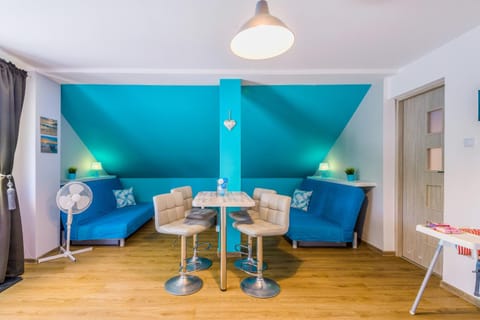 Living room, air conditioner