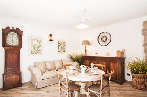 Lounge or bar