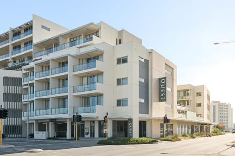Property building, Street view, Location