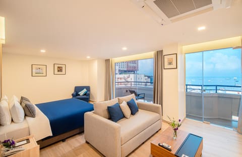 Bed, Bedroom, Sea view