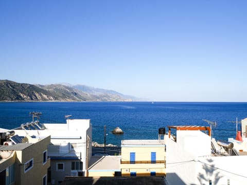 Georgia Apartment in Palaiochora