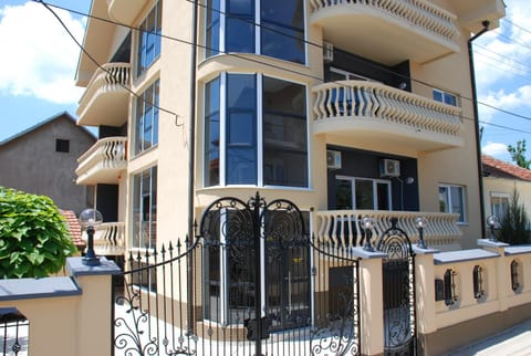 Prenoćište Kovač Bed and Breakfast in Serbia