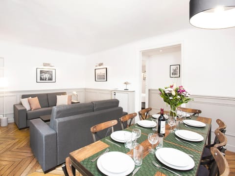 Living room, Dining area