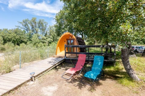 Camping du Moulin de Thoard Campground/ 
RV Resort in Provence-Alpes-Côte d'Azur