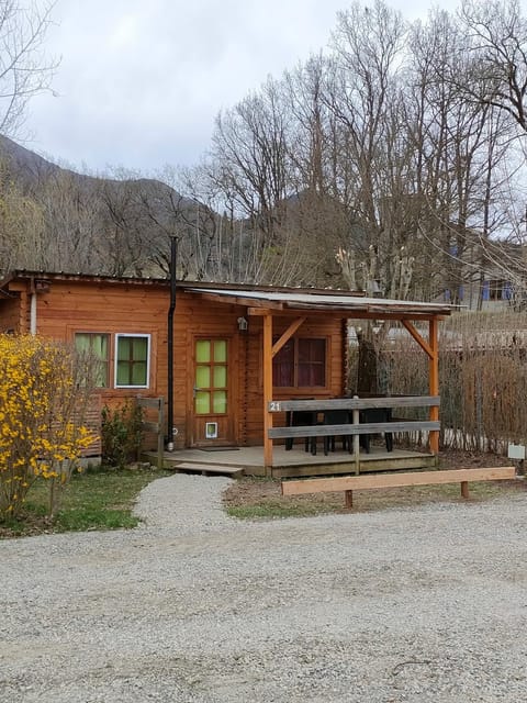 Camping du Moulin de Thoard Campground/ 
RV Resort in Provence-Alpes-Côte d'Azur