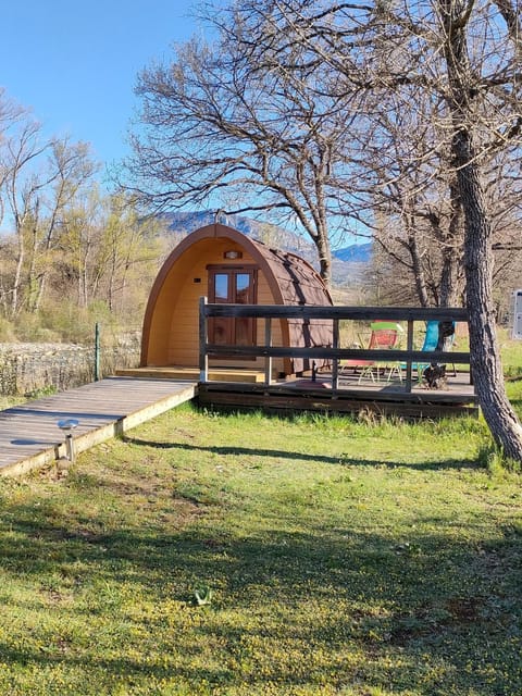 Camping du Moulin de Thoard Campground/ 
RV Resort in Provence-Alpes-Côte d'Azur