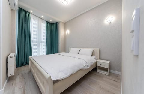 Bed, Bedroom, internet, air conditioner