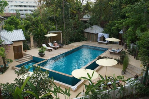 Swimming pool, Swimming pool