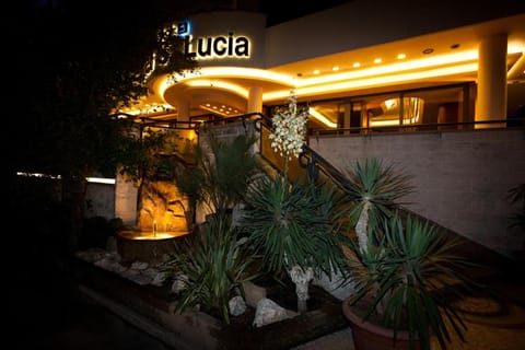 Facade/entrance, Night