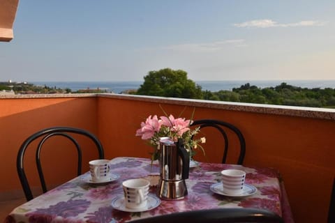 Anita's Terrace Apartment Bed and Breakfast in Istria County