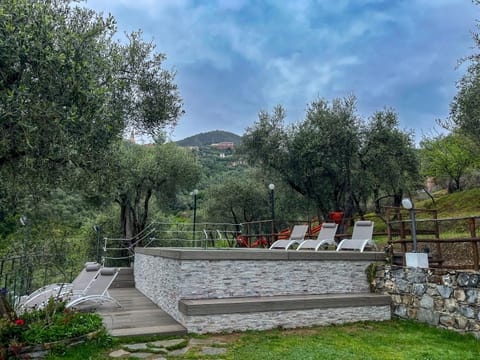 Fior d'olivo - Villa con piscina privata a pochi minuti dal centro di Sestri Levante, mare e spiaggie Apartment in Sestri Levante