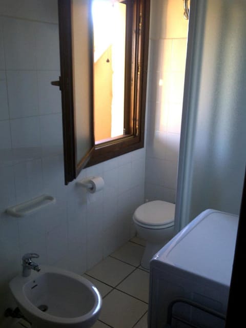 Bathroom, Other