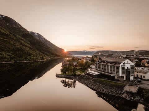 Bird's eye view, Sunset