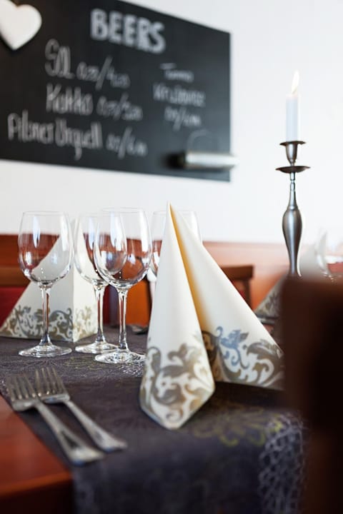 Restaurant/places to eat