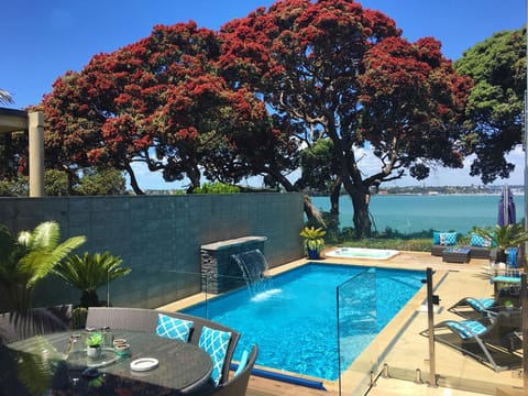 Sea view guest house Bed and Breakfast in Auckland