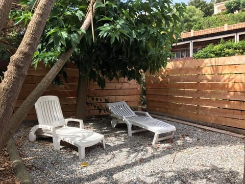 Appartements La Fossette plage Apartment in Le Lavandou