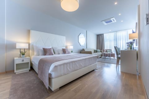Living room, Bedroom