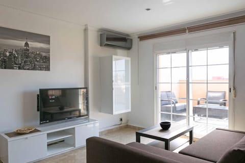 TV and multimedia, Balcony/Terrace, Living room, Seating area