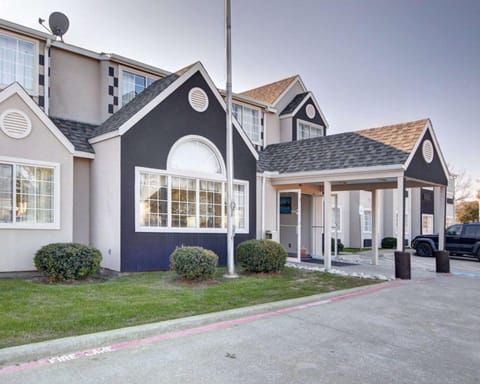 Property building, On site
