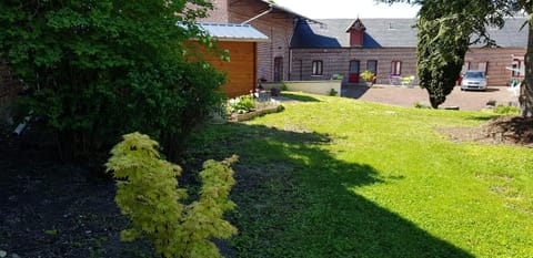 Property building, Natural landscape, Garden, Garden view