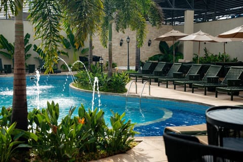 Garden, Swimming pool
