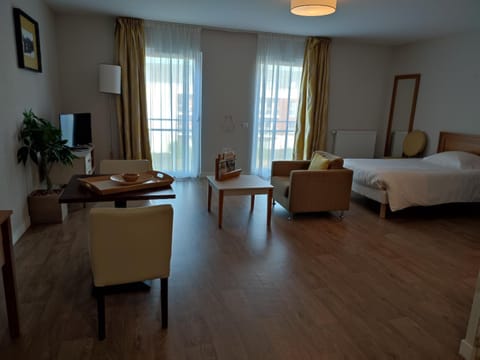 Domitys Les Comtes de Sologne Apartment hotel in Blois