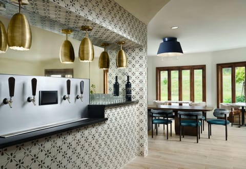 Lobby or reception, Lounge or bar